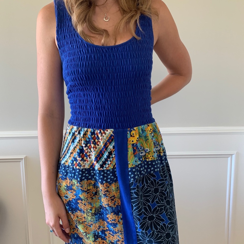 Anthropology blue pattern dress with pockets